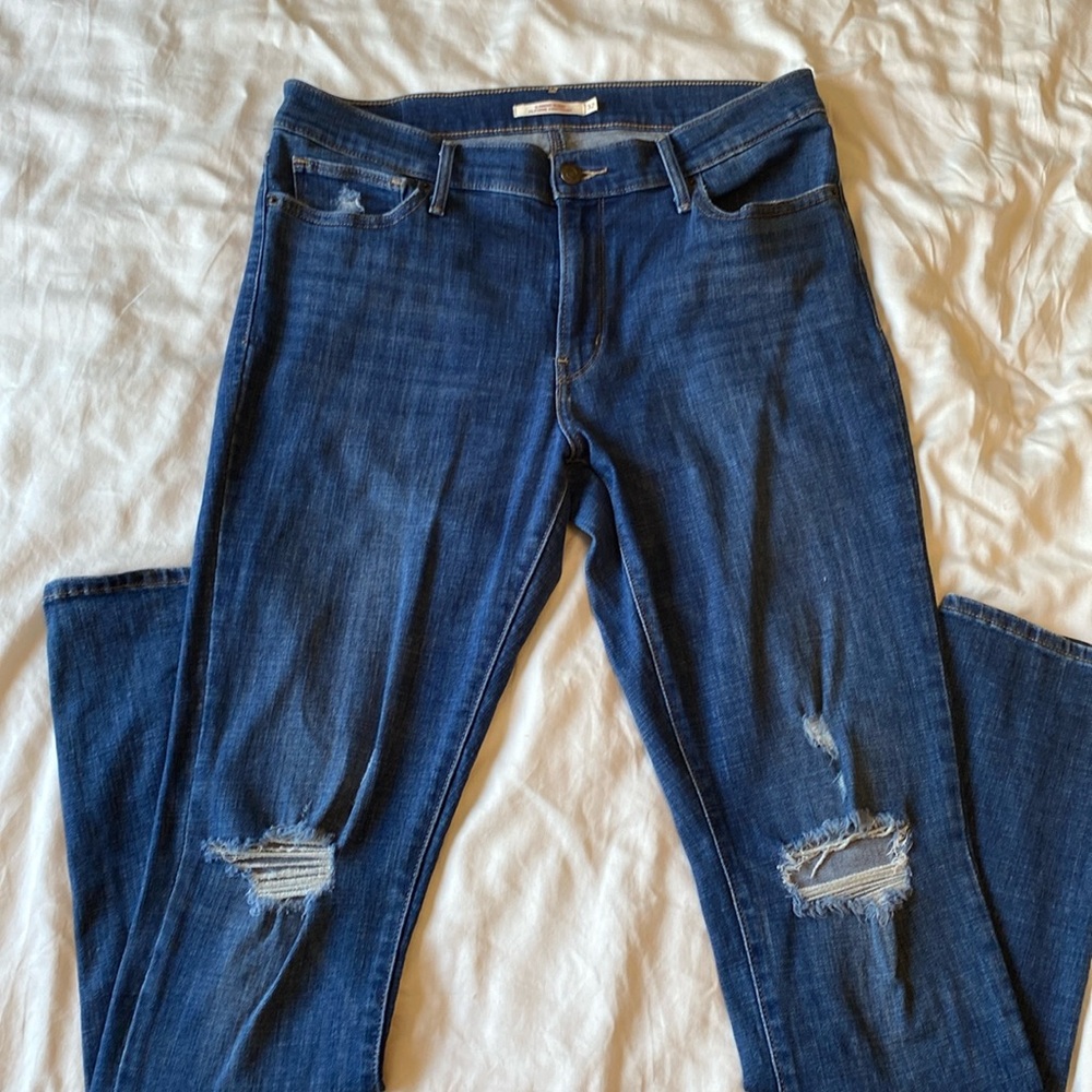Levi jeans